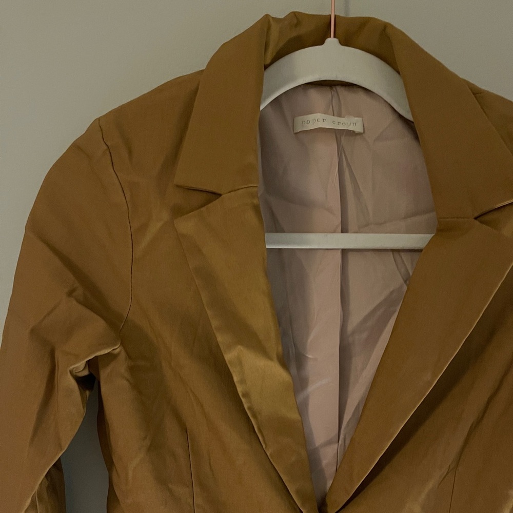Paper Crown Stretchy Blazer